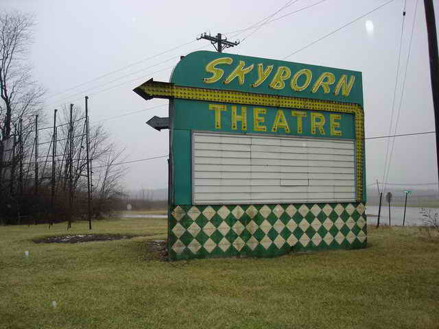 Skyborn Drive-In - 2006 Photo
